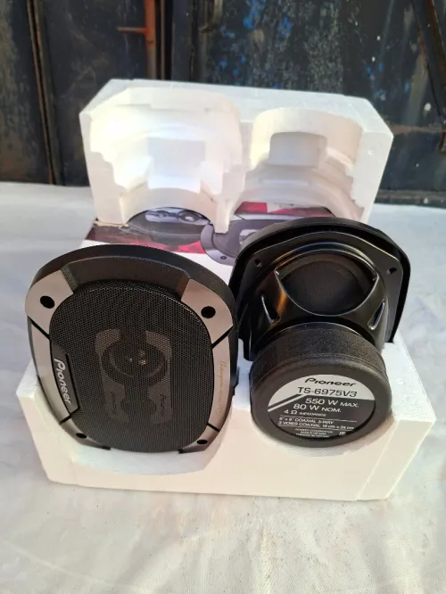 ts-6975 v3 pioneer 550 w série pro