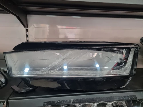 Phare-skoda-octavia-2020-2021-2022-2023-2024