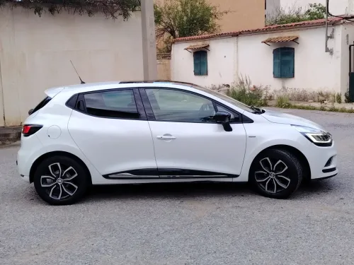 Renault Clio 4 2022 Limited 2