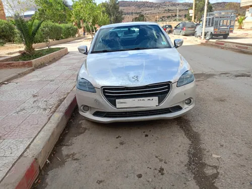 Peugeot 301 2013 301