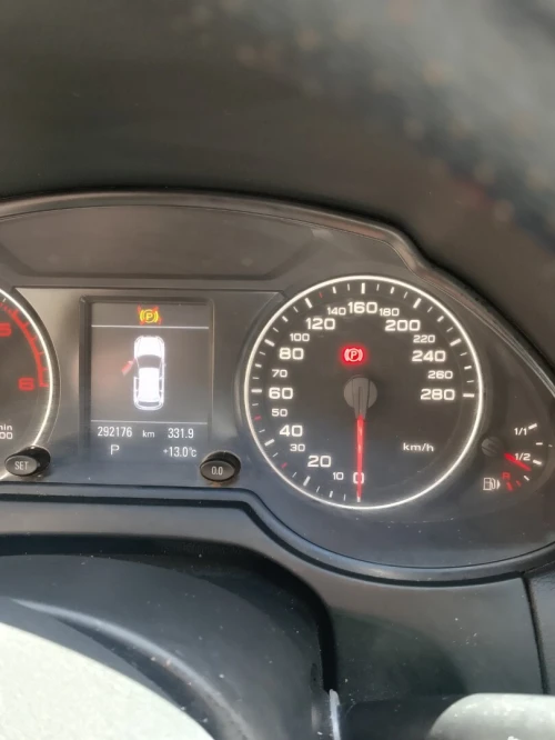 Audi Q5 2011 S Line Pack Tech