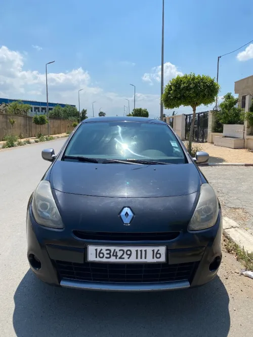 Renault Clio 3 2011 Night and Day