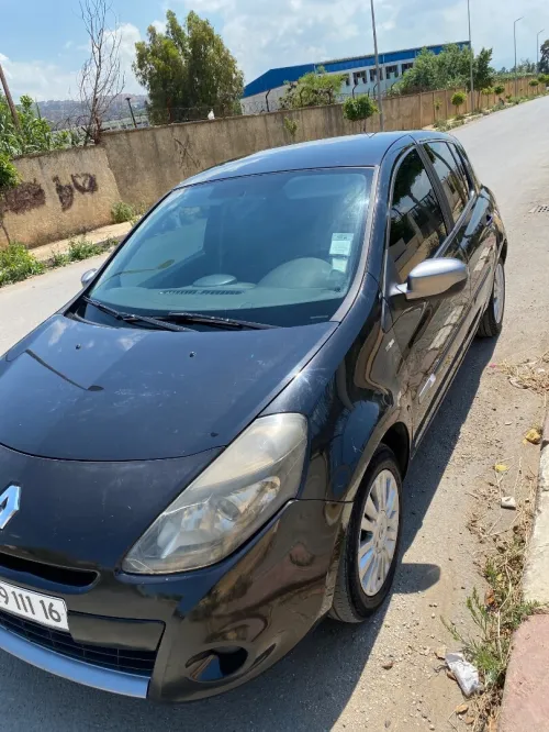 Renault Clio 3 2011 Night and Day