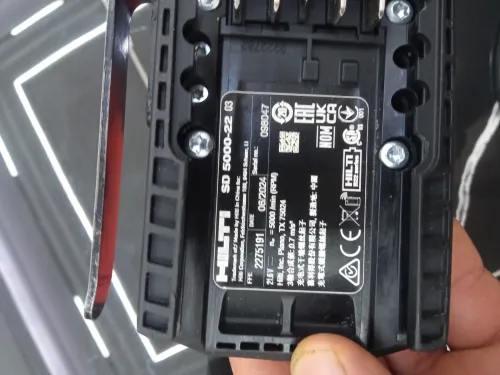 Visseuse placo nuron année 2024 avec chargeur de vis sans batterie et sans chargeur 