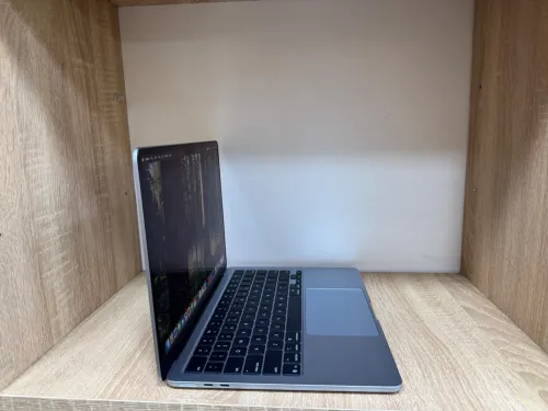 Mac book Air M4 2025