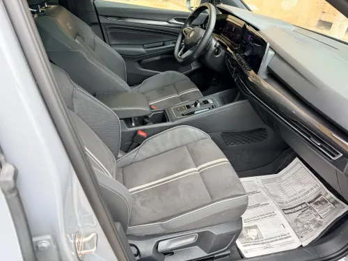 Volkswagen Golf 8 2025 R- Line 