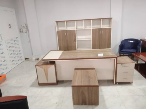 Ensemble de bureau local 1, 80 