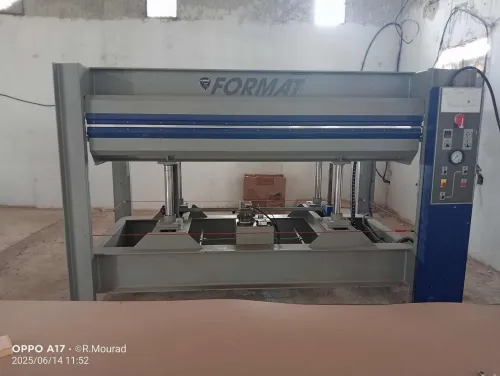 vente machine presses a plateaux chauffants FORMAT 4 GERMANI