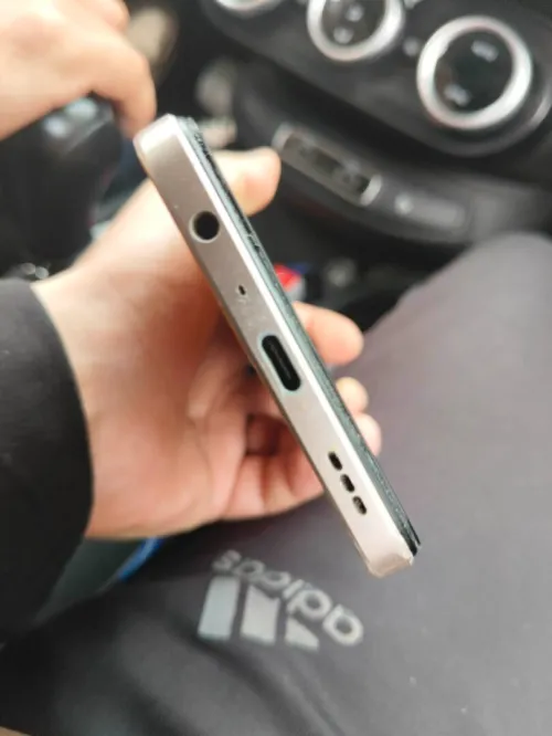Oppo Reno7 128gb 8g ram