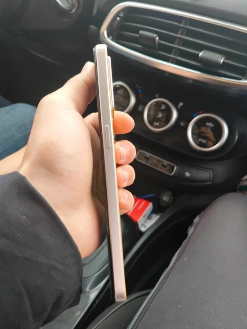 Oppo Reno7 128gb 8g ram