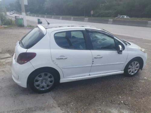 Peugeot 207 2011 Active