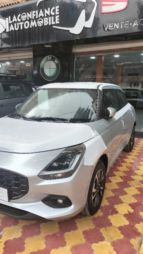 Suzuki Swift 2025 Glx