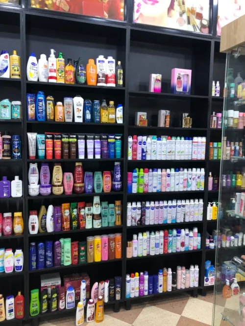 Cosmétiques a vandre