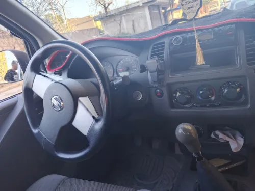 Nissan Navara 2013 Elegance 4x4
