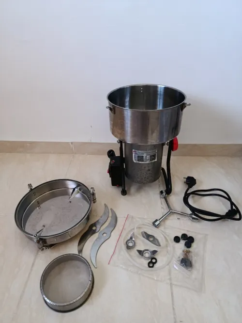 Moulin Broyeur à épice et grains électrique   رحاية القهوة و التوابل