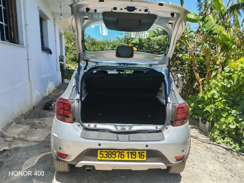 Dacia Sandero 2019 Stepway PRIVILEGE