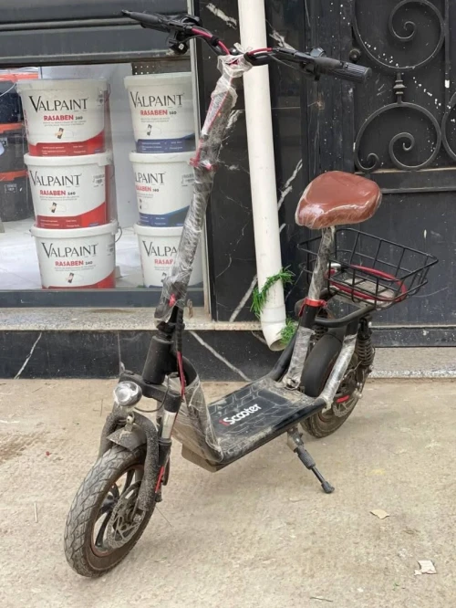 Trotinette électrique scooter i12