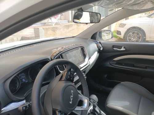 Kia KX1 2025 Kia KX1 Luxury