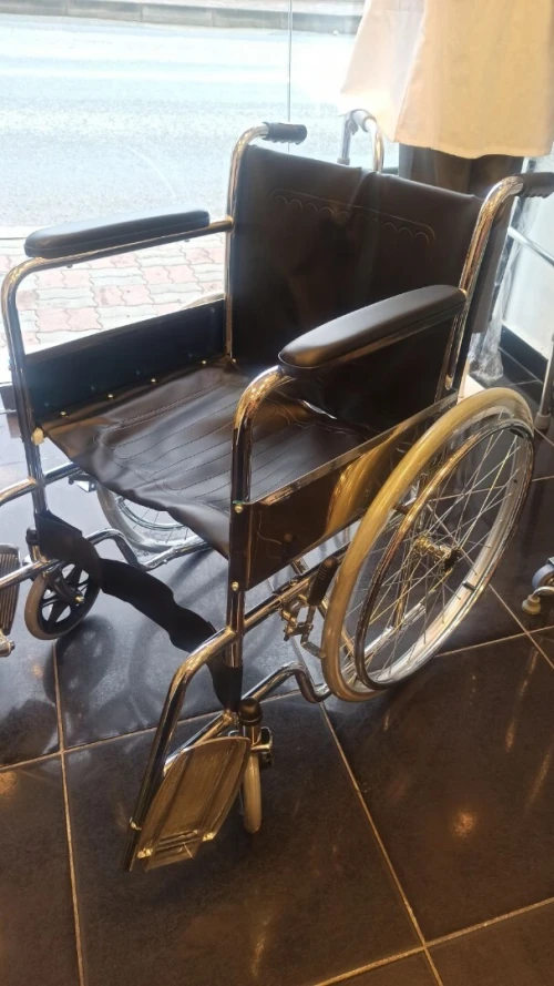 Fauteuil roulant SKAÏ Réf 601