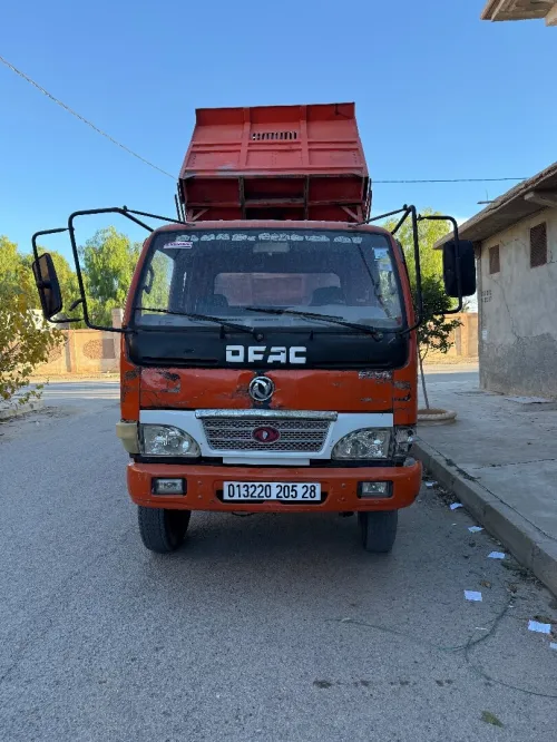 DFAC Camion 2005