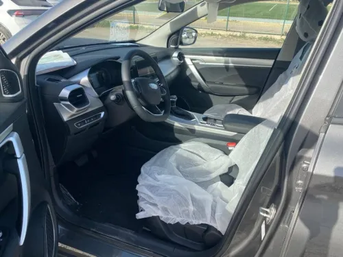 Geely Coolray 2025 