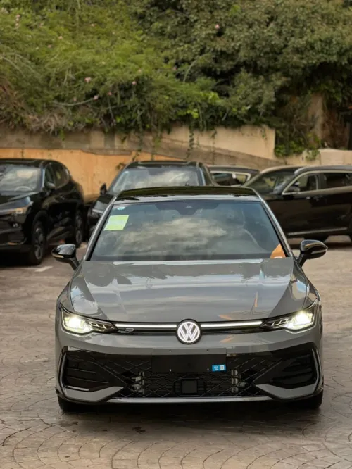 Volkswagen Golf 8 2025 R-Line