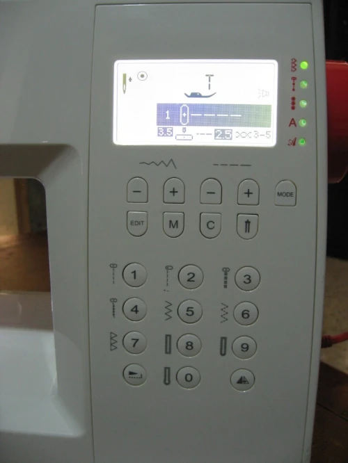 MACHINE A COUDRE VERITAS