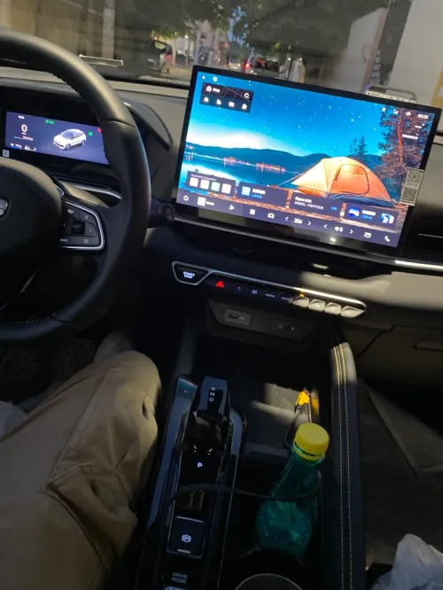 Geely Coolray 2026 