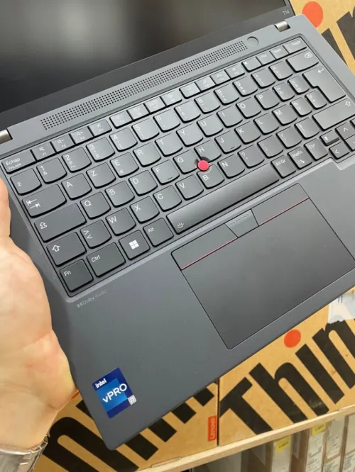 LENOVO THINKPAD T14 GEN 4 I7 1365U 32G DRR5 256G SSD 14 POUCE FHD NEUF 