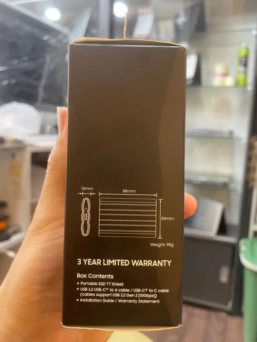 Samsung T7 SHIELD 4TB 1050mb\s PORTABLE SSD
