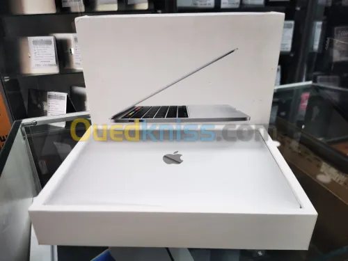 MACBOOK PRO 2020 I7 32G 512G 13.3 