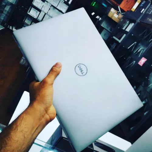 DELL PRECISION 5560 I7 11850H 32G 1T NVIDIA QUADRO T1200 4K OLED
