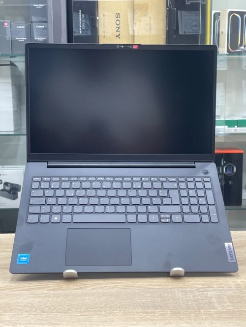 lenovo V15 GEN2 INTEL CELERON N4500 8DDR4 256NVMe 15INCH AZERTY