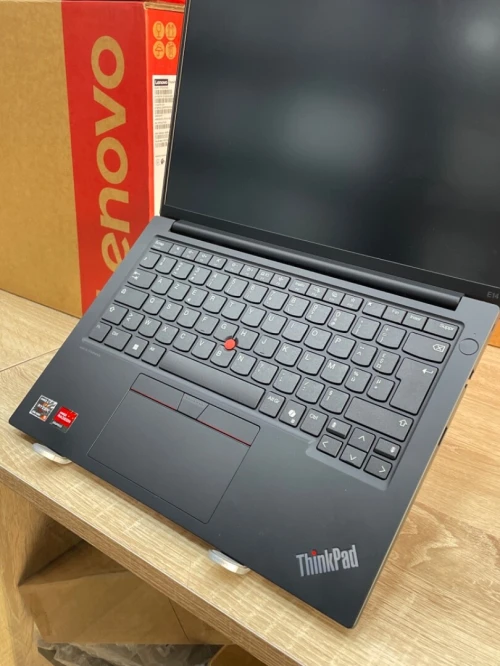 LENOVO THINKPAD E14 GEN 6 RYZEN 5 7535U 16GB 256G SSD 14" AZERTY NEUF
