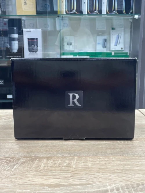CANON R10+ RF-S 18-150mm F3.5-6.3 IS STM KIT