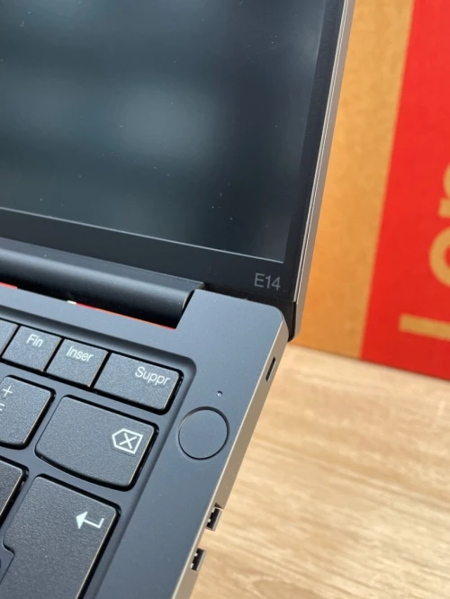 LENOVO THINKPAD E14 GEN 6 RYZEN 5 7535U 16GB 256G SSD 14" AZERTY NEUF