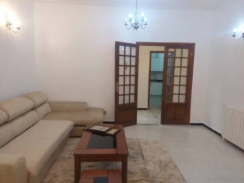 Location Appartement Niveau de villa F3 Alger Hydra