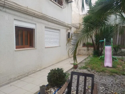 Location Appartement Niveau de villa F4 Alger Kouba