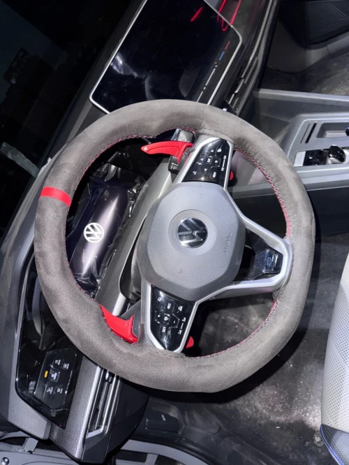 Volkswagen Golf 8 2025 Pro R-line