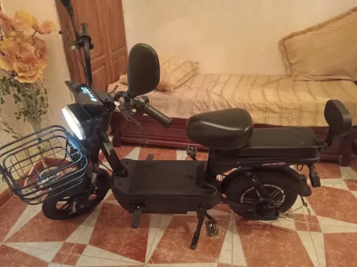Scooter Electrique 2025