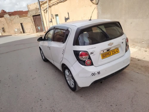 Chevrolet Sonic Hatchback 2014 Sonic Hatchback