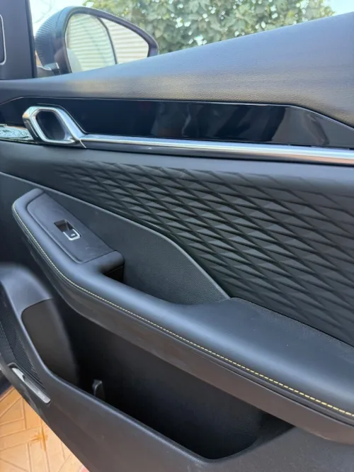 Geely Coolray 2025 2025