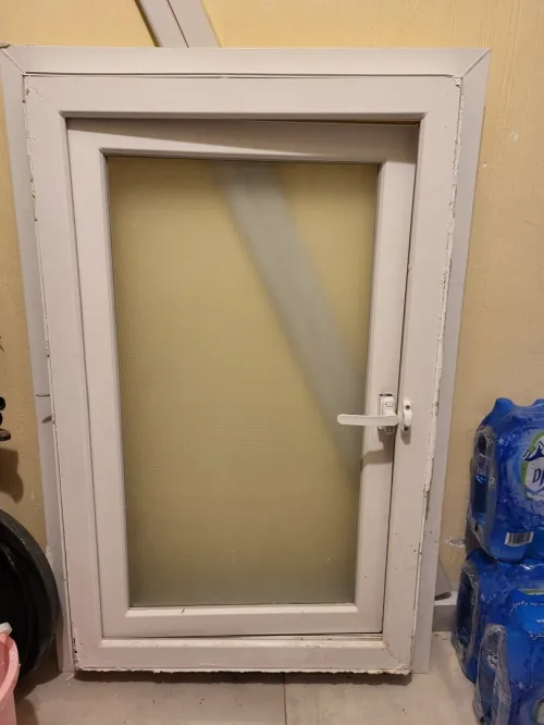 Fenetre avec cadre neuve
