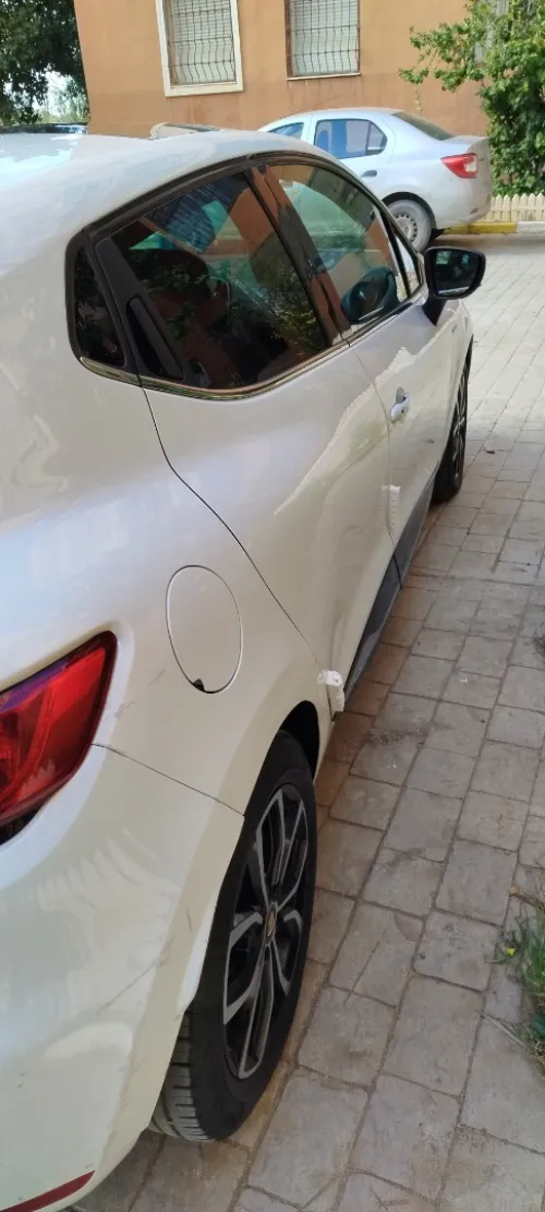 Renault Clio 4 2019 Limited 2