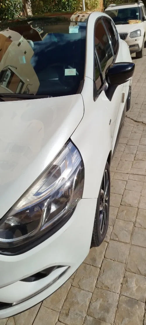 Renault Clio 4 2019 Limited 2