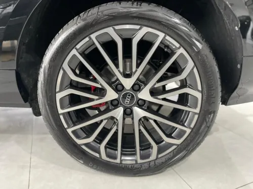 Audi Q3 2026 S LINE