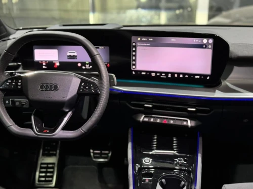 Audi Q3 2026 S LINE