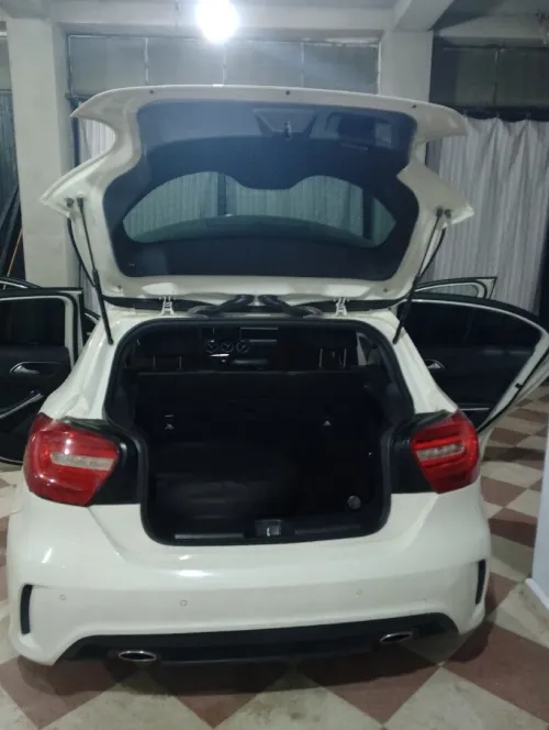 Mercedes Classe A 2015 180  Exclusif +