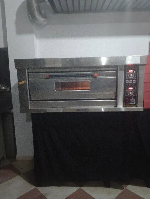 Four pizza a gaz 
