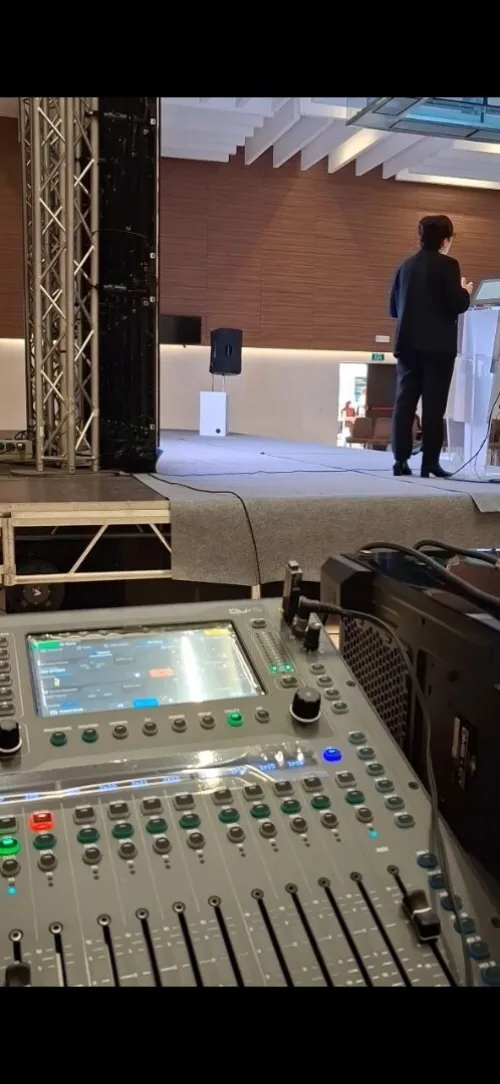 Location Sonorisation pour conférences foires et événements